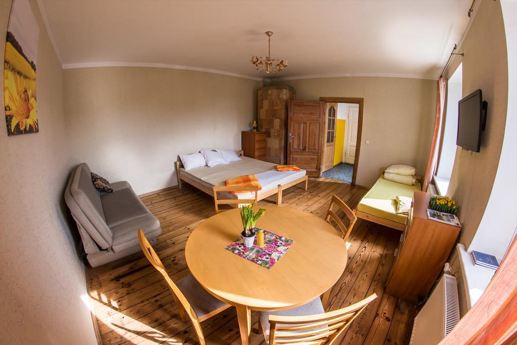 Medainie Apartamenti Liepaja Room photo